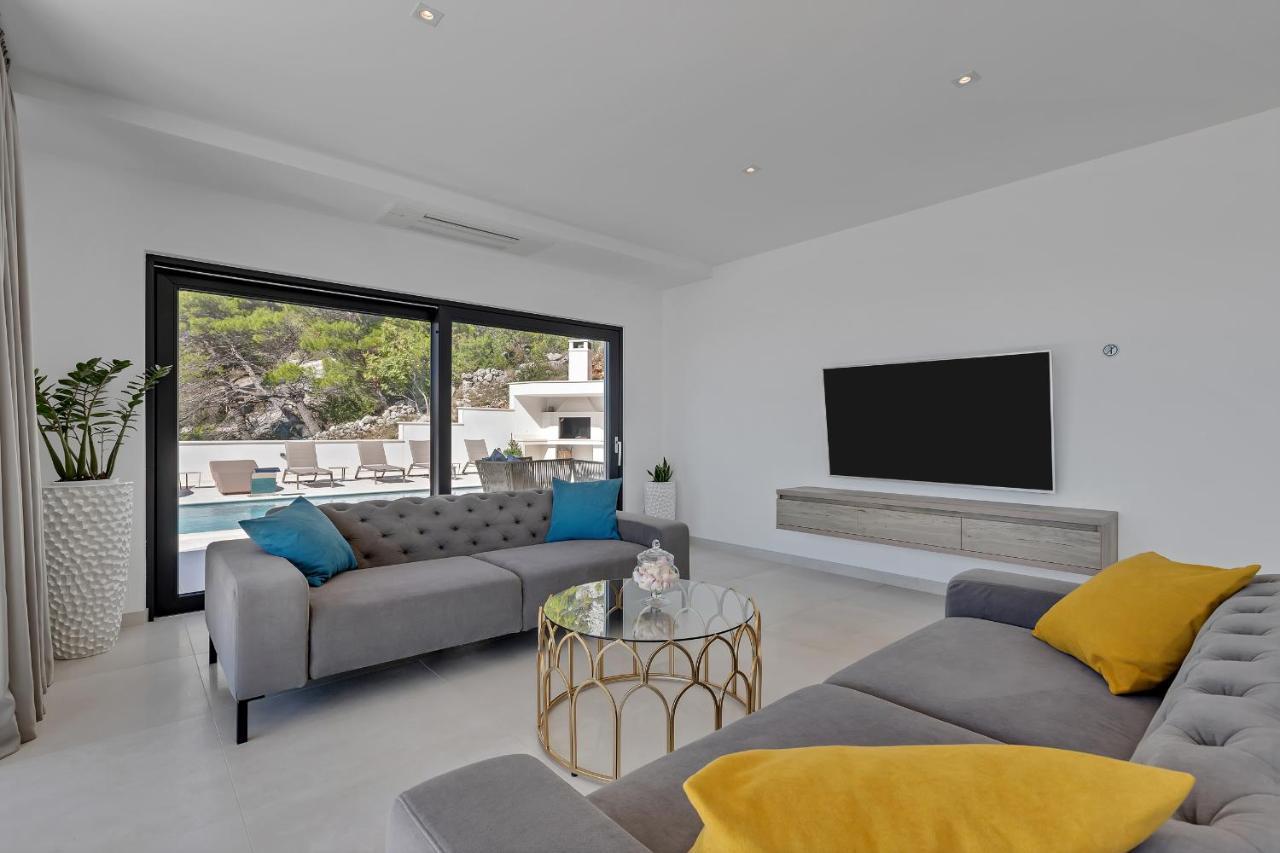 Villa Melody Bast المظهر الخارجي الصورة